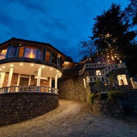 Chateau De Tatli - Hilltop - Dehradun Eksteriør billede