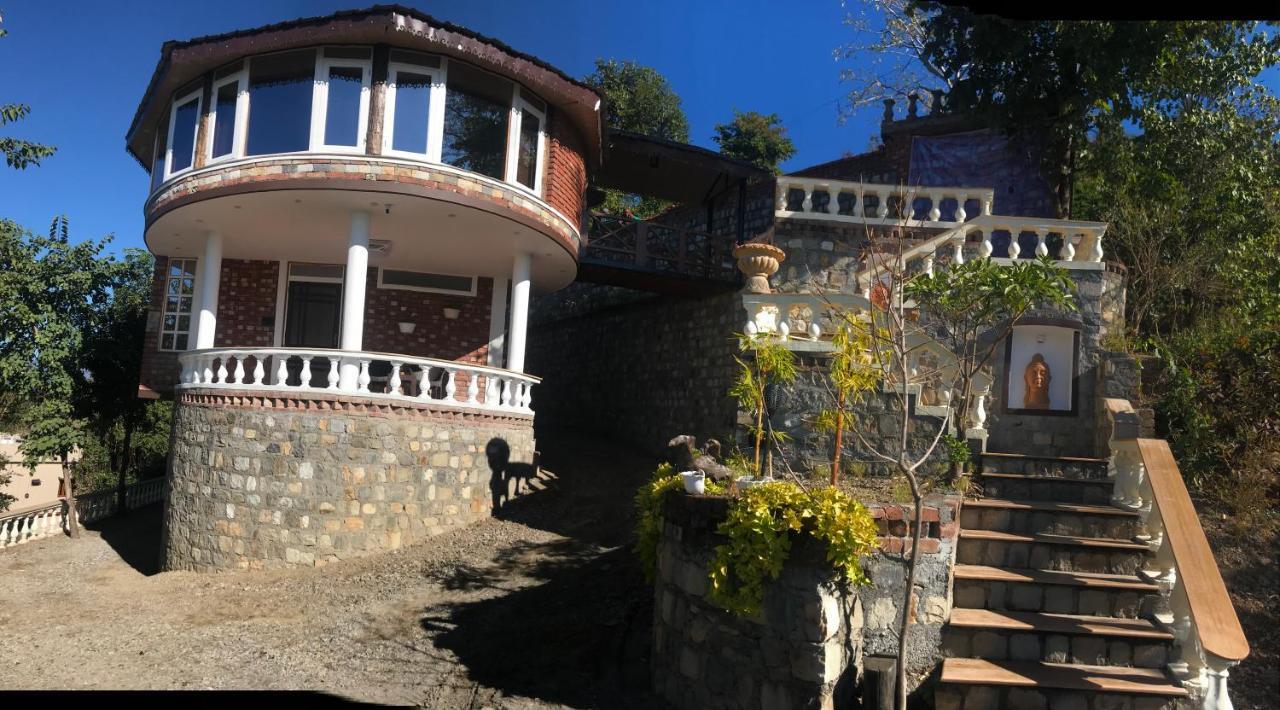 Chateau De Tatli - Hilltop - Dehradun Eksteriør billede