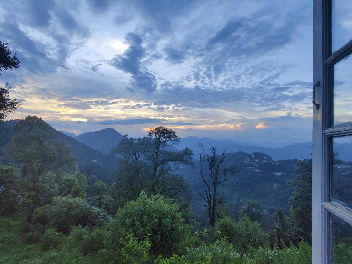 Chateau De Tatli - Hilltop - Dehradun Eksteriør billede