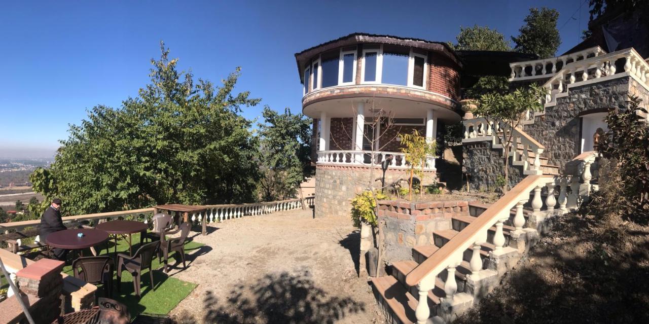 Chateau De Tatli - Hilltop - Dehradun Eksteriør billede